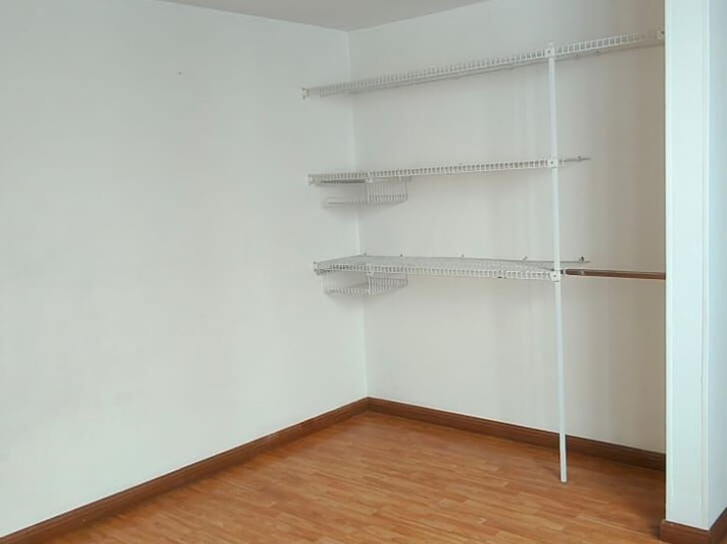 Casa de 7 alcobas en venta en Ingles, Bogotá, 285 m² · foto 14 de 20