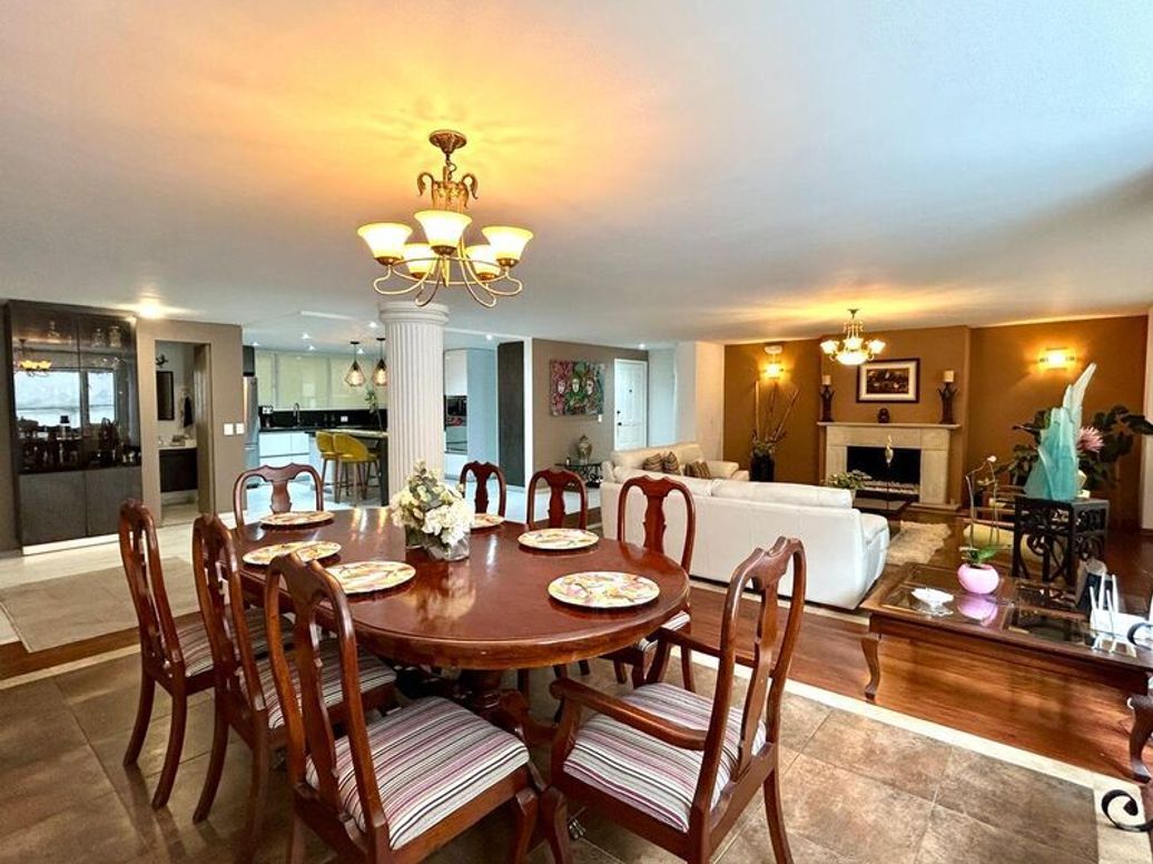 Apartamento de 3 alcobas en venta en Chicó Norte, Bogotá, 209 m² · foto 10 de 20