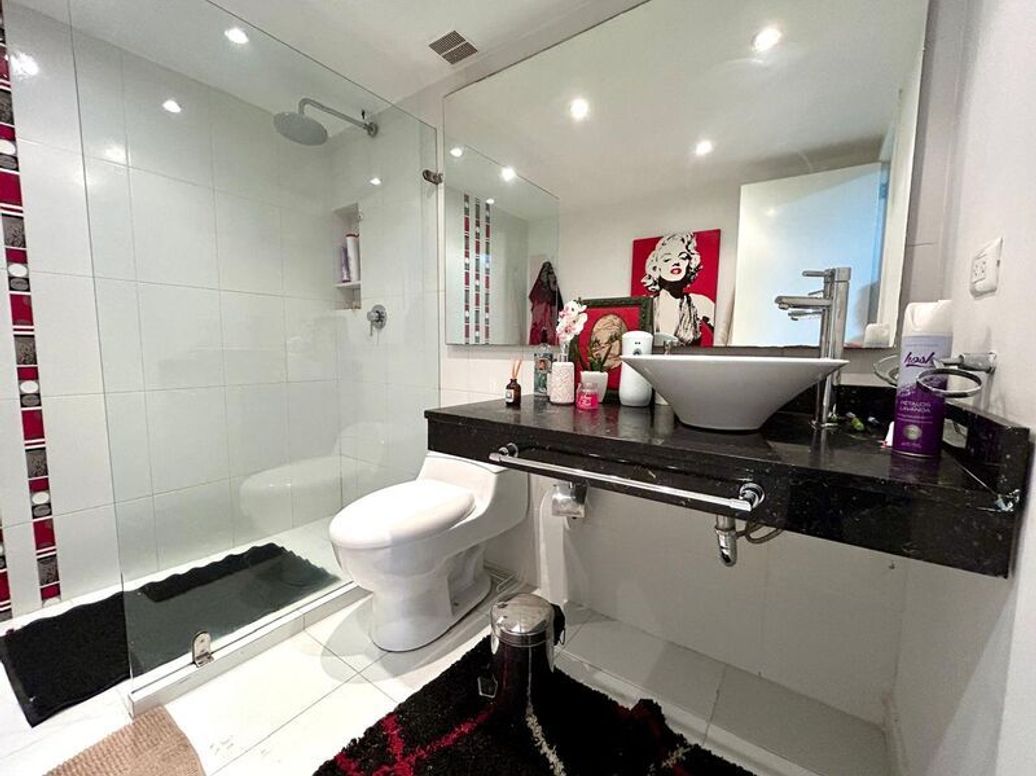 Apartamento de 3 alcobas en venta en Chicó Norte, Bogotá, 209 m² · foto 17 de 20