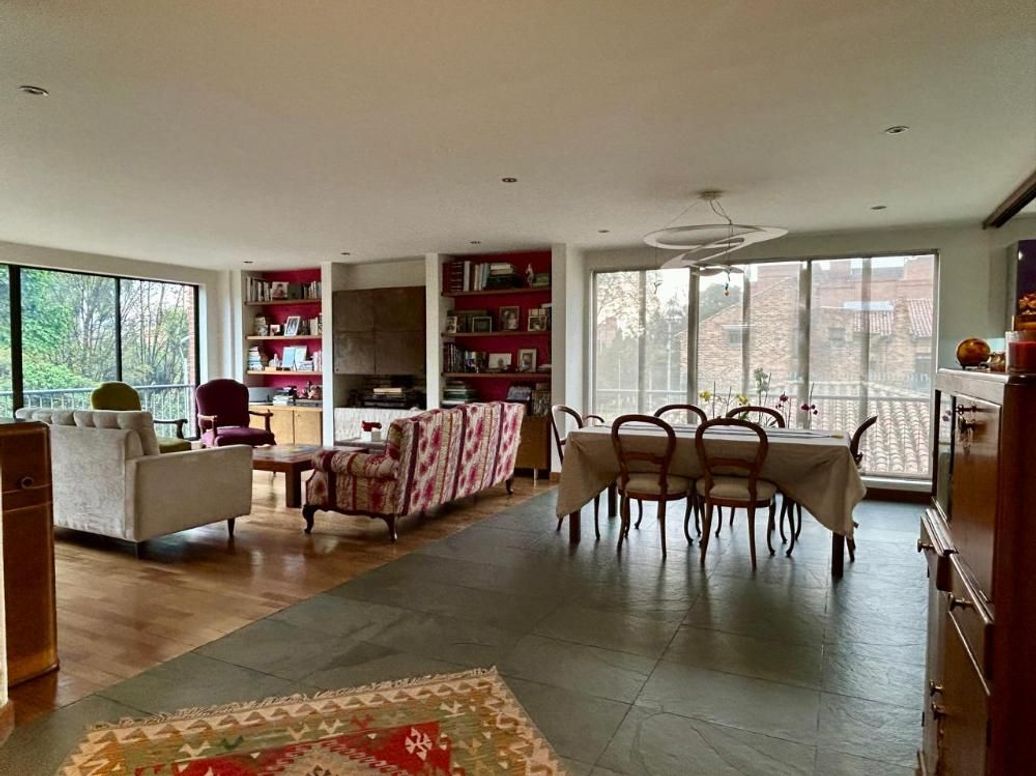 Apartamento de 3 alcobas en venta en San Patricio, Bogotá, 206 m² · foto 7 de 20