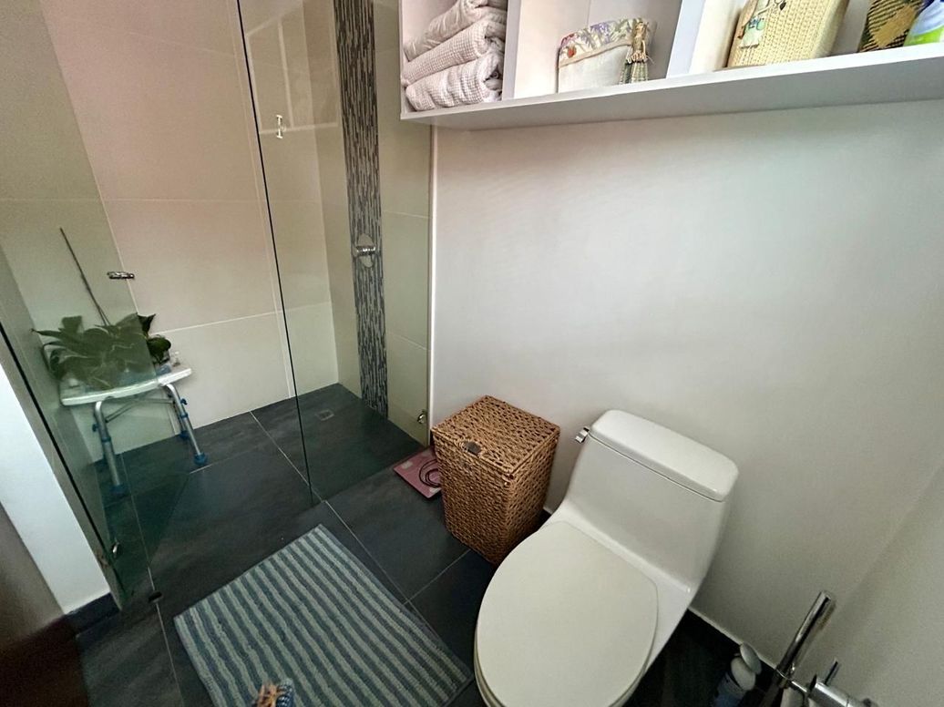 Apartamento de 3 alcobas en venta en San Patricio, Bogotá, 206 m² · foto 19 de 20
