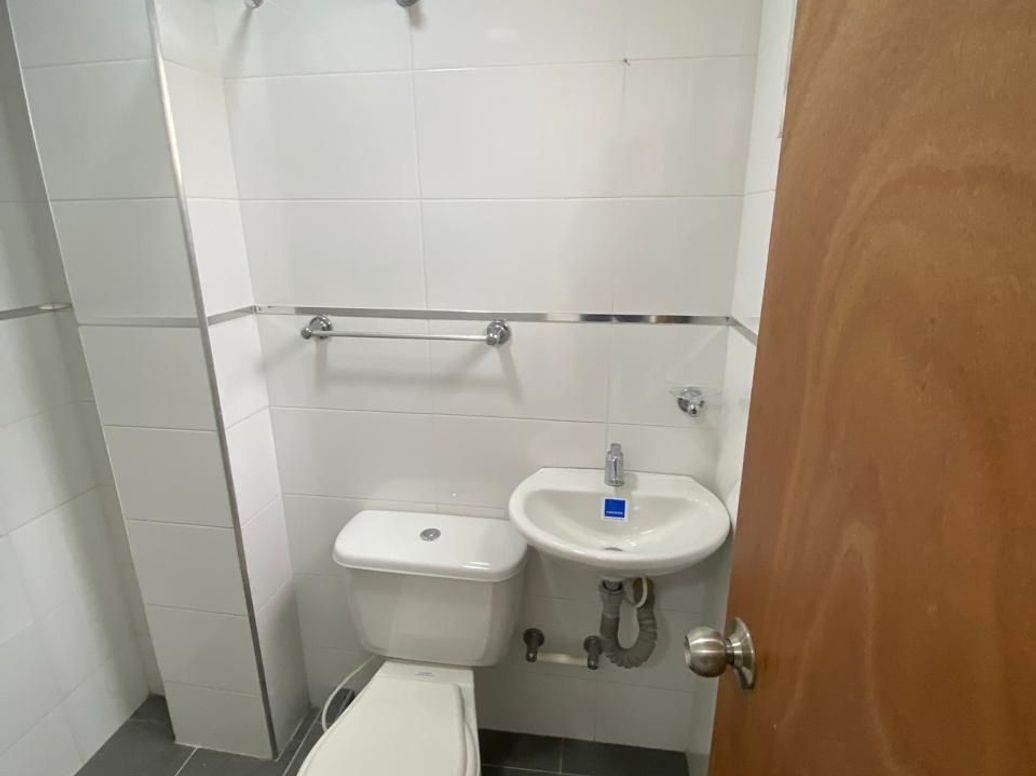 Casa de 6 alcobas en venta en Brasil, Bogotá, 360 m² · foto 6 de 12