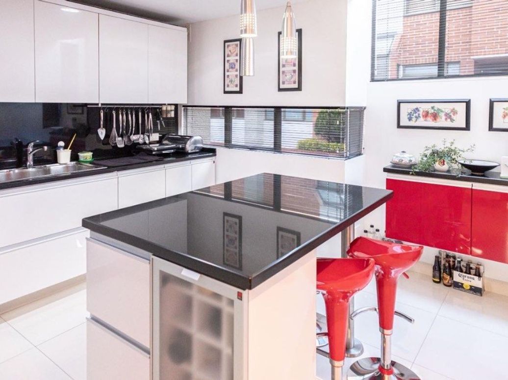 Casa de 4 alcobas en venta en Bosque De Pinos, Bogotá, 280 m² · foto 7 de 13