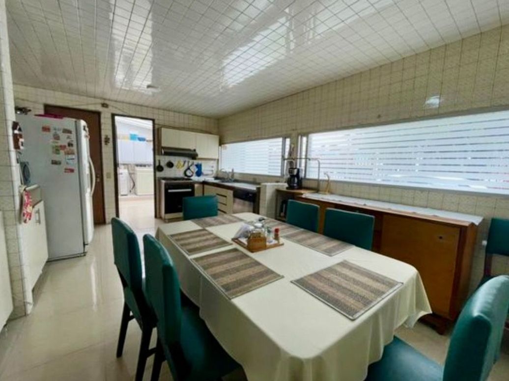 Casa de 5 alcobas en venta en Niza, Bogotá, 296 m² · foto 8 de 15