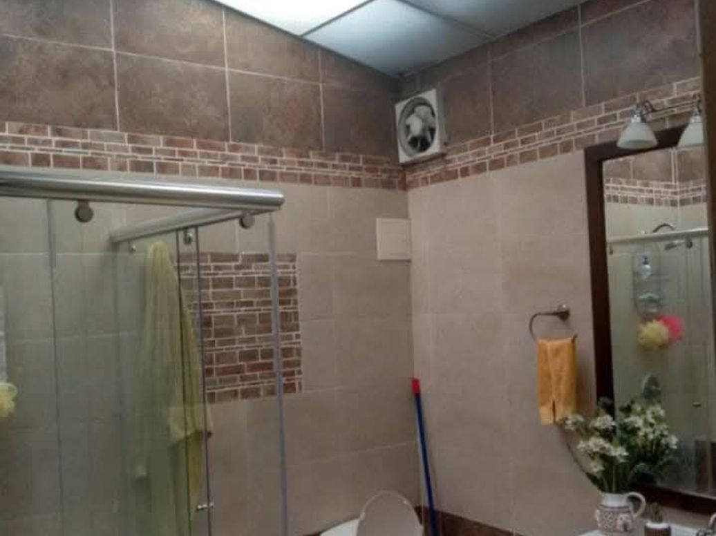 Casa de 5 alcobas en venta en Santa Barbara Oriental, Bogotá, 251 m² · foto 14 de 14
