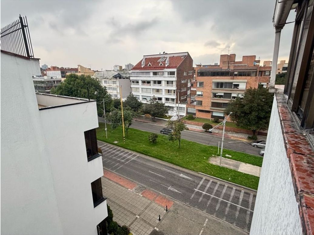 Apartamento de 3 alcobas en venta en Molinos Norte, Bogotá, 235 m² · foto 6 de 18