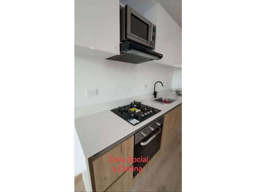 Apartamento de 2 alcobas en venta en Chico Norte Et. Iii, Bogotá, 68 m² · foto 6 de 13