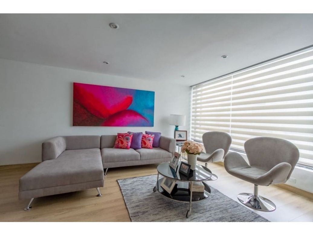 Apartamento de 3 alcobas en venta en Santa Barbara Central, Bogotá, 160 m² · foto 10 de 20