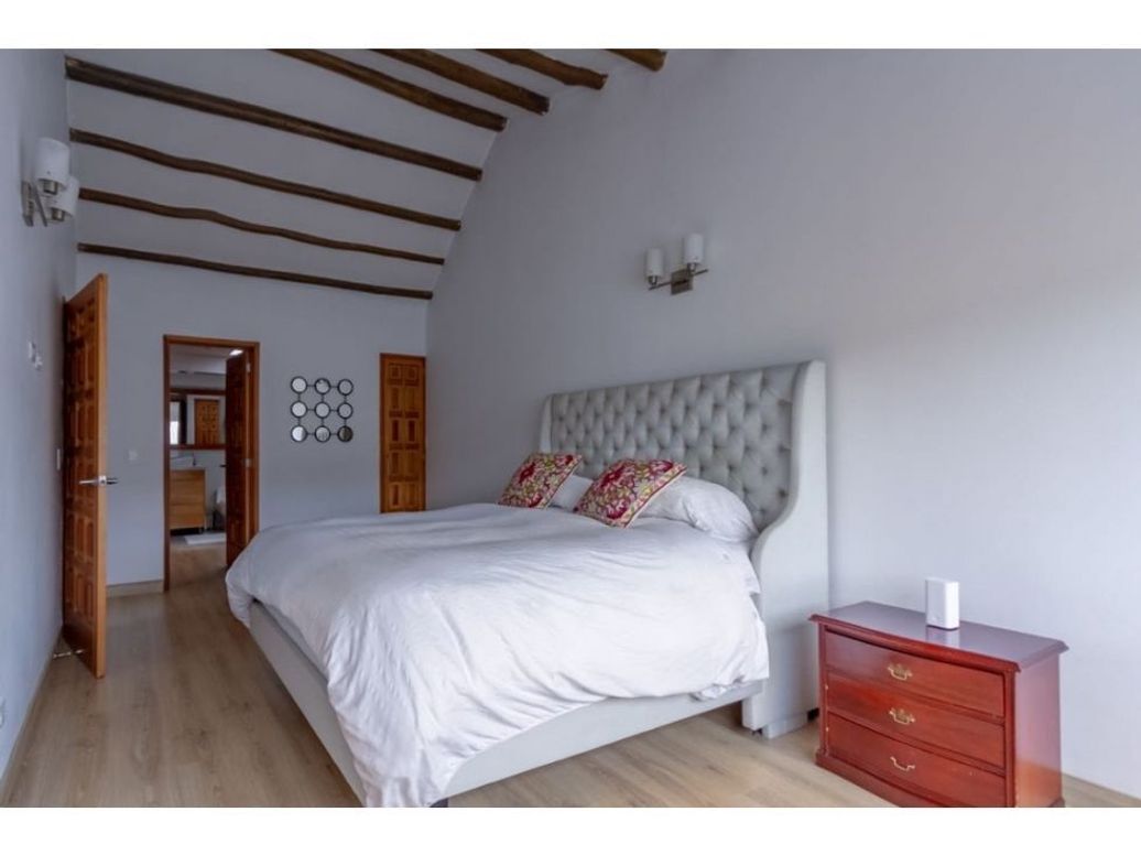 Apartamento de 3 alcobas en venta en Santa Barbara Central, Bogotá, 160 m² · foto 17 de 20