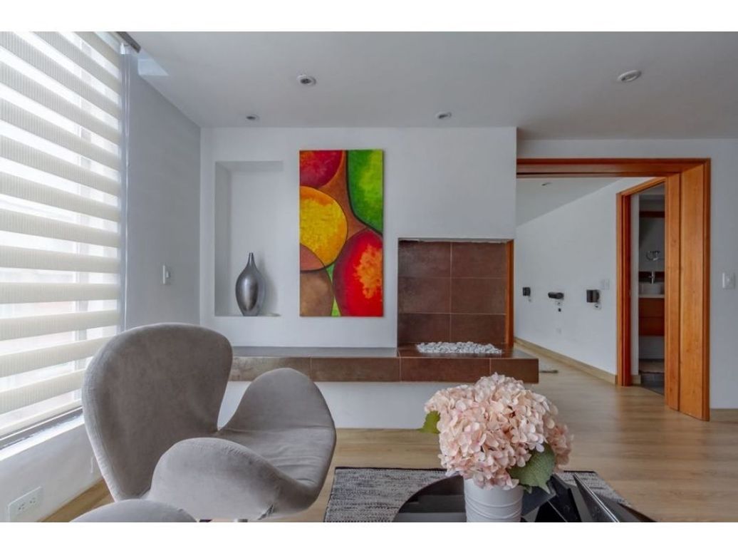 Apartamento de 3 alcobas en venta en Santa Barbara Central, Bogotá, 160 m² · foto 7 de 20