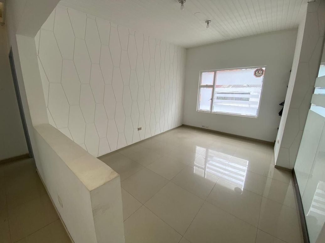 Casa de 3 alcobas en venta en Puente Largo, Bogotá, 427 m² · foto 8 de 20