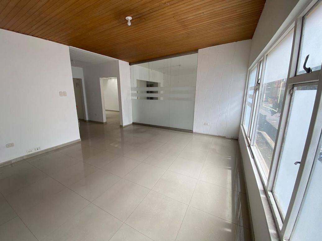 Casa de 3 alcobas en venta en Puente Largo, Bogotá, 427 m² · foto 5 de 20