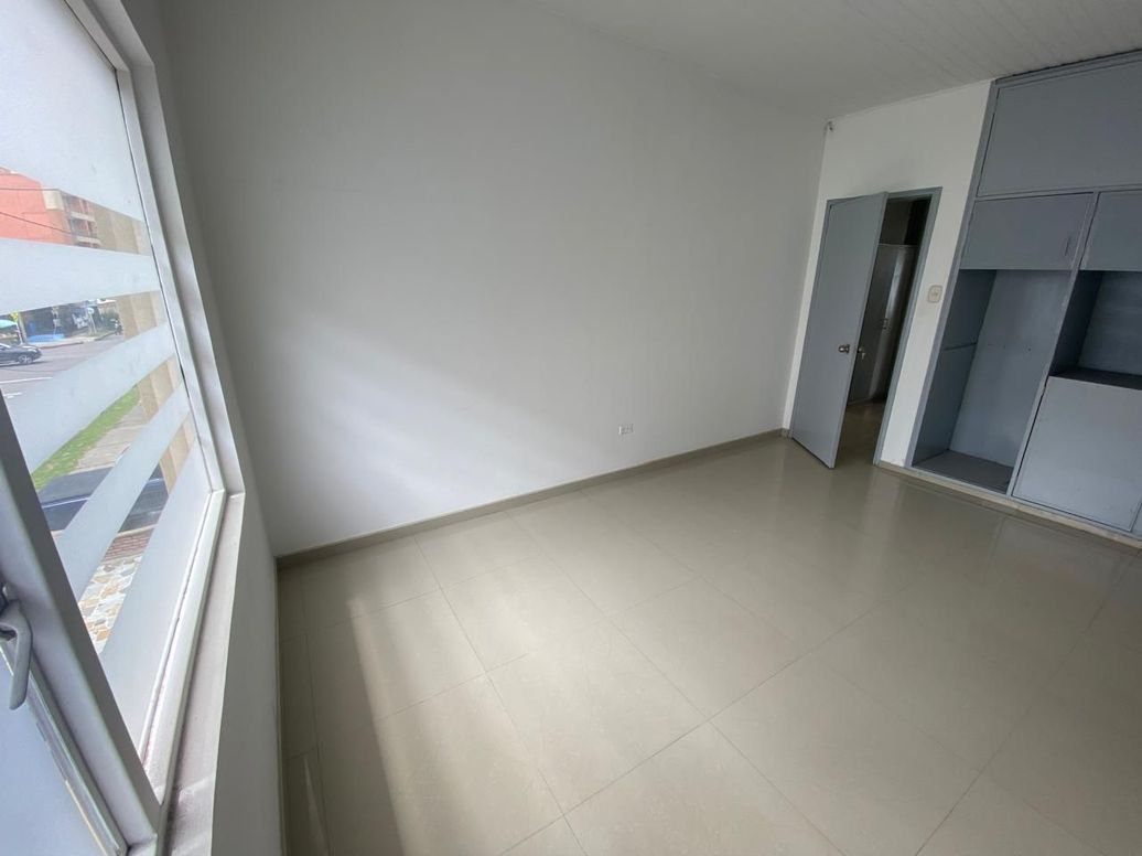 Casa de 3 alcobas en venta en Puente Largo, Bogotá, 427 m² · foto 10 de 20