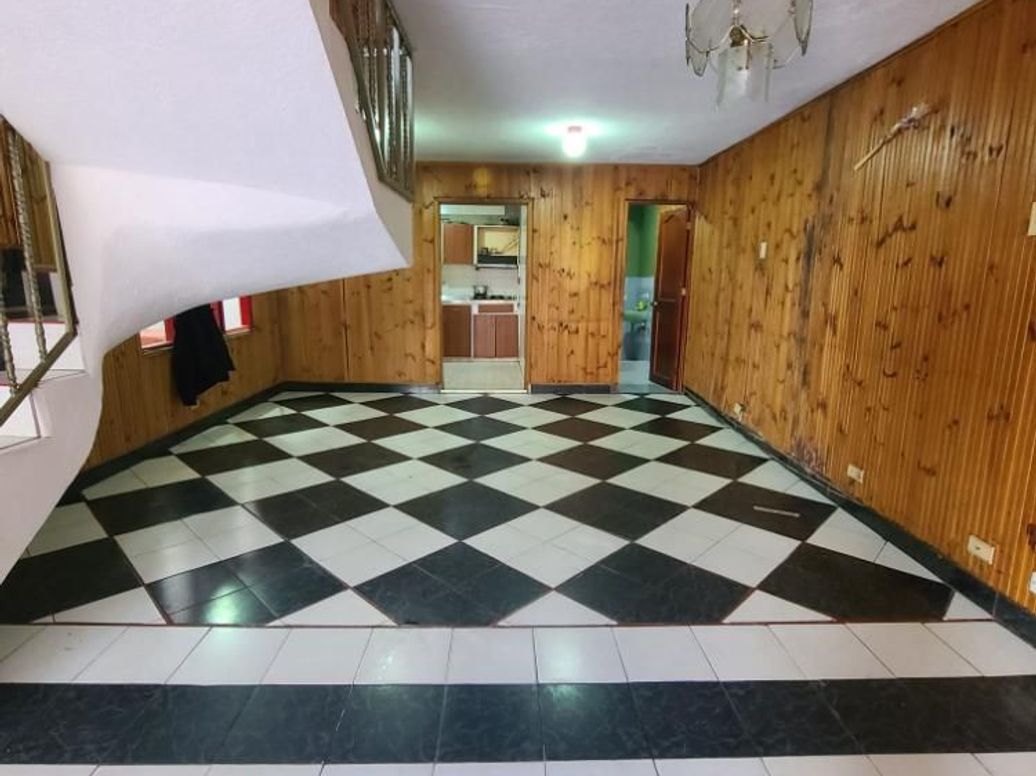 Casa de 5 alcobas en venta en Urbanizal Senorial, Bogotá, 256 m² · foto 5 de 20