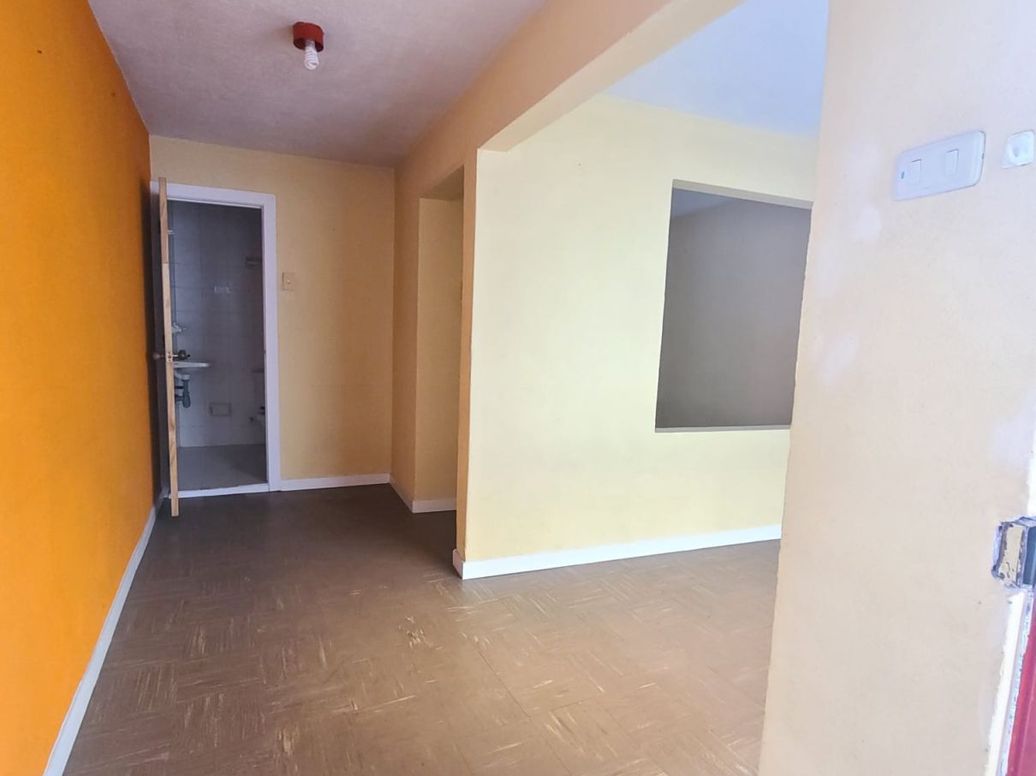 Casa de 5 alcobas en venta en Urbanizal Senorial, Bogotá, 256 m² · foto 13 de 20