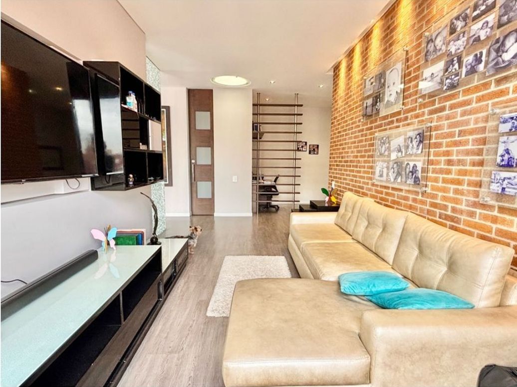 Apartamento de 3 alcobas en venta en Molinos Norte, Bogotá, 246 m² · foto 13 de 20