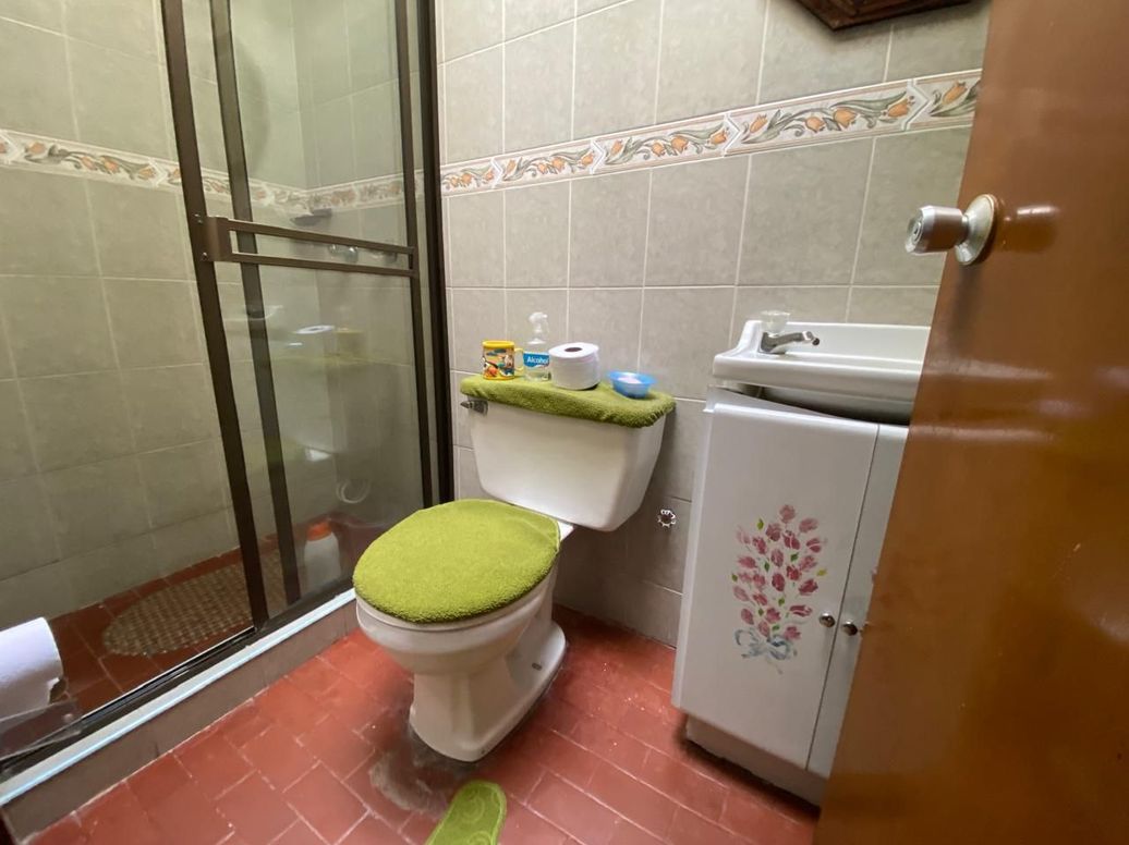 Casa de 4 alcobas en venta en Los Cedros, Bogotá, 405 m² · foto 19 de 20