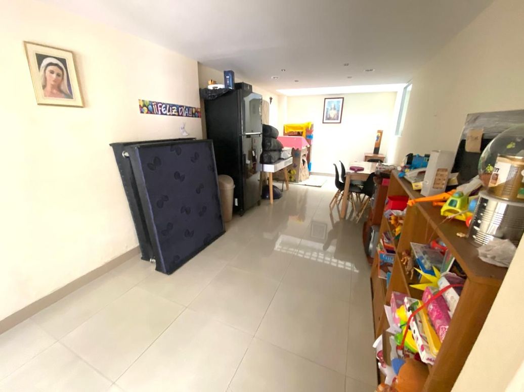 Casa de 4 alcobas en venta en Niza Suba, Bogotá, 305 m² · foto 15 de 20