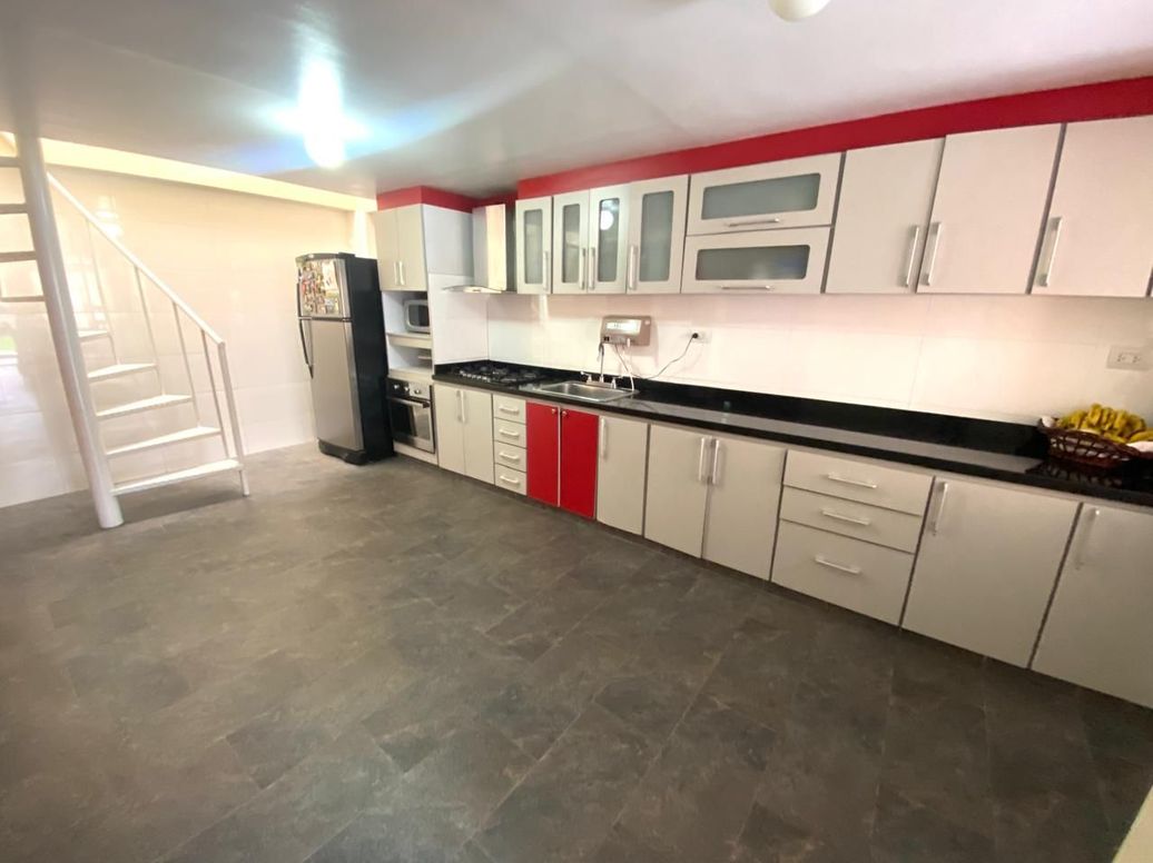 Casa de 4 alcobas en venta en Niza Suba, Bogotá, 305 m² · foto 4 de 20