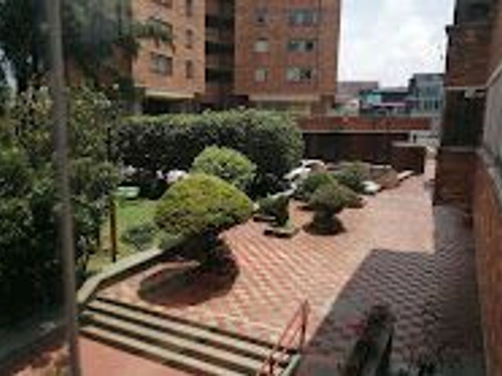 Apartamento de 3 alcobas en venta en Las Américas, Bogotá, 112 m² · foto 15 de 17