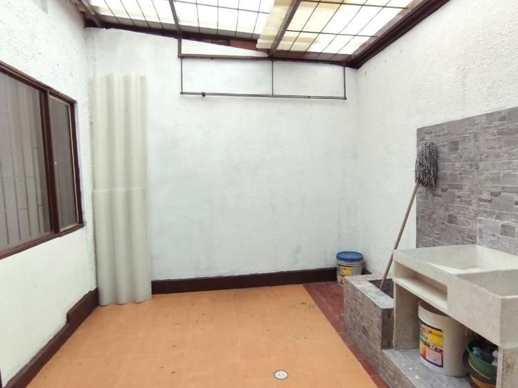 Casa de 5 alcobas en venta en Villa Del Rio, Bogotá, 380 m² · foto 7 de 14