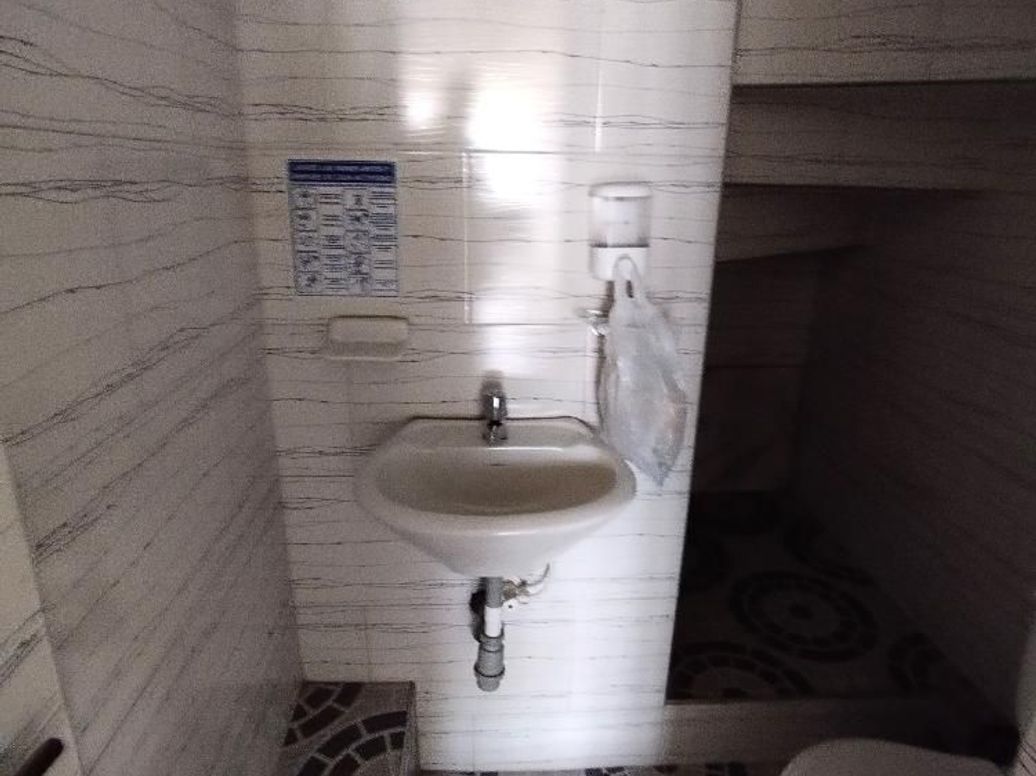 Casa de 5 alcobas en venta en Villa Del Rio, Bogotá, 380 m² · foto 3 de 14