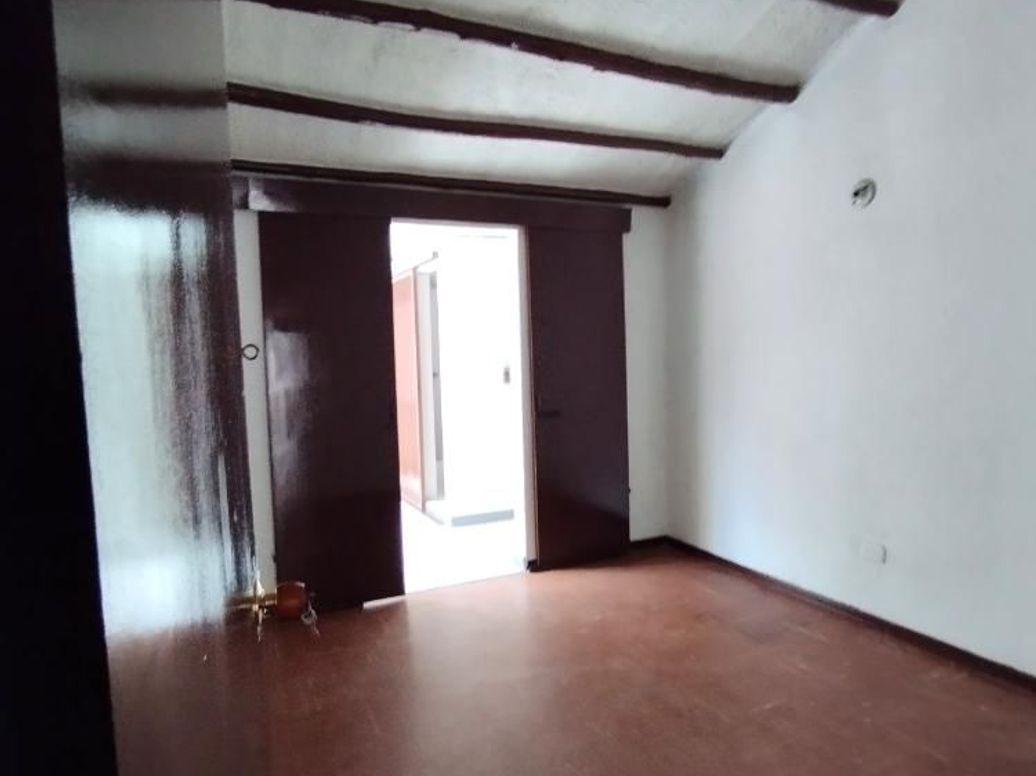 Casa de 5 alcobas en venta en Villa Del Rio, Bogotá, 380 m² · foto 10 de 14