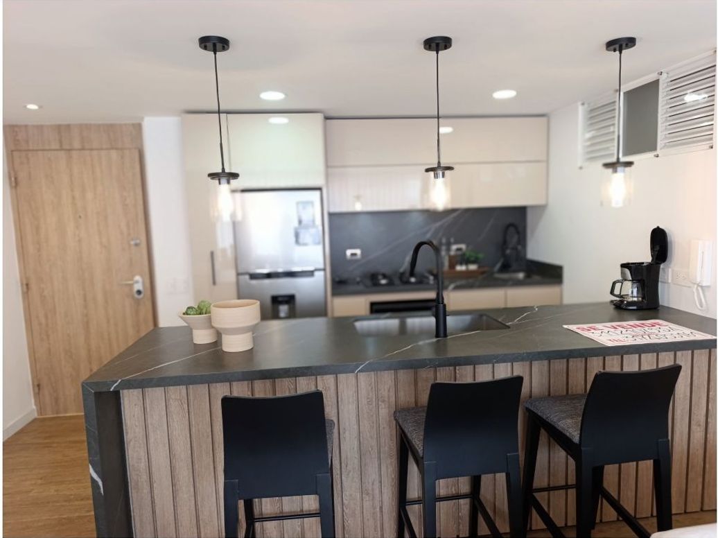 Apartamento de 2 alcobas en venta en El Redil, Bogotá, 63 m² · foto 2 de 18