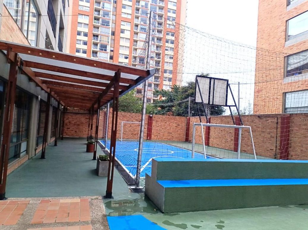 Apartamento de 3 alcobas en venta en San José Del Prado, Bogotá, 150 m² · foto 6 de 20