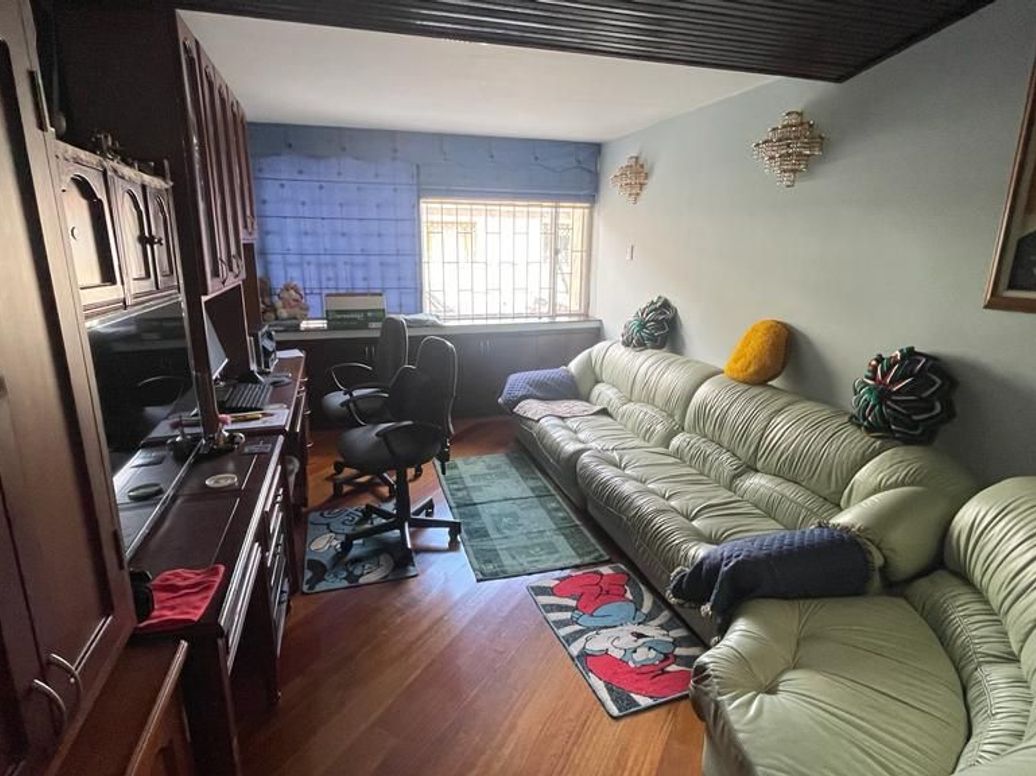 Casa de 4 alcobas en venta en Las Villas, Bogotá, 378 m² · foto 11 de 20
