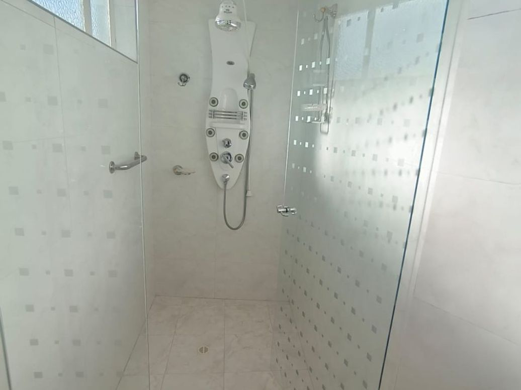 Casa de 4 alcobas en venta en Las Villas, Bogotá, 378 m² · foto 15 de 20