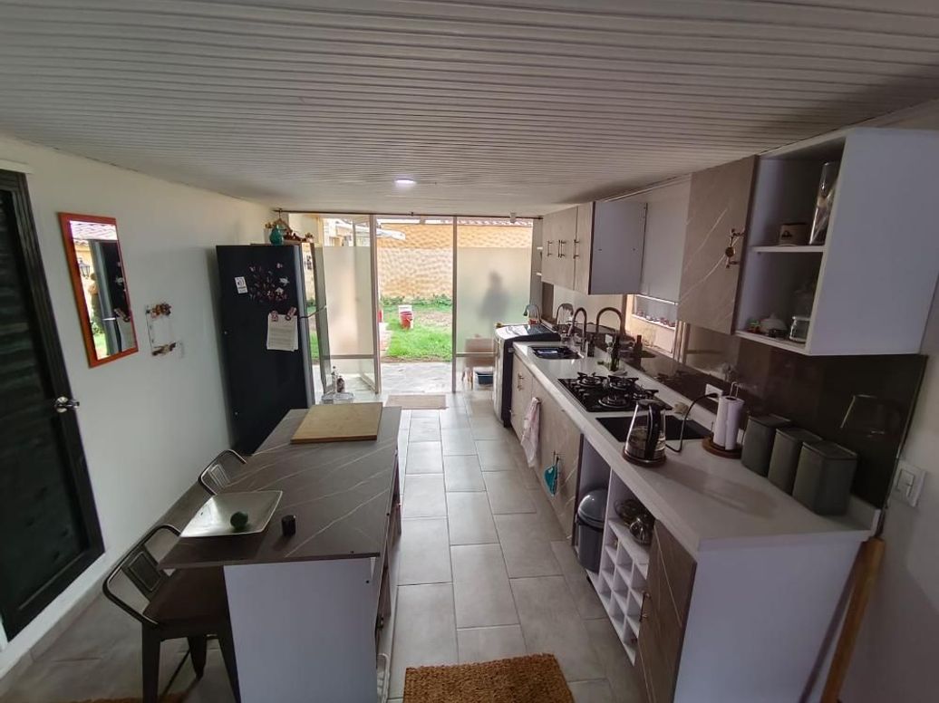 Casa de 4 alcobas en venta en San José Del Prado, Bogotá, 275 m² · foto 15 de 20