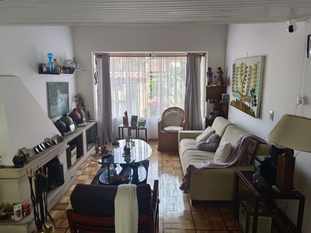 Casa de 4 alcobas en venta en San José Del Prado, Bogotá, 275 m² · foto 2 de 20
