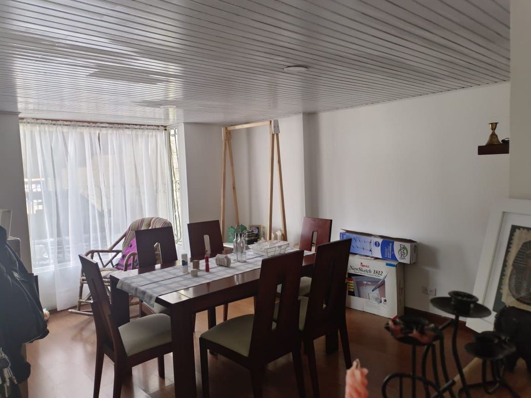 Casa de 4 alcobas en venta en San José Del Prado, Bogotá, 275 m² · foto 8 de 20