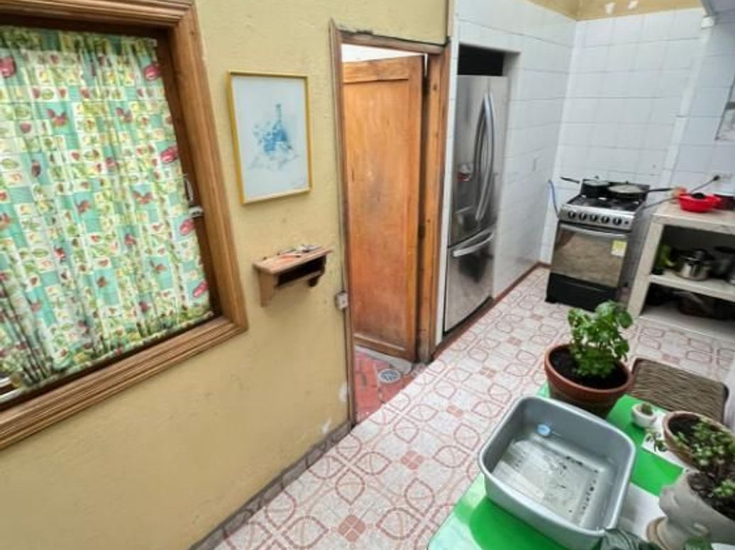 Casa de 4 alcobas en venta en Caobos Salazar, Bogotá, 479 m² · foto 8 de 13