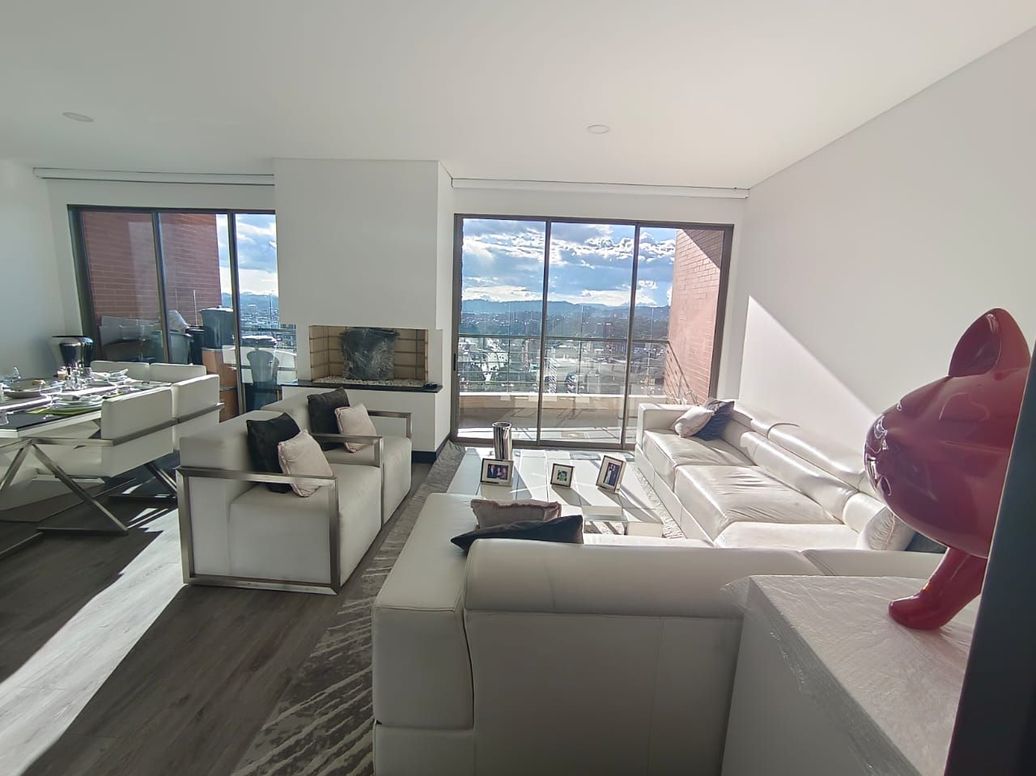 Apartamento de 3 alcobas en venta en Ub. Delicias Del Carmen, Bogotá, 177 m² · foto 10 de 20