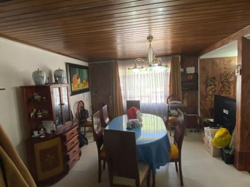 Casa de 4 alcobas en venta en Super Manzana 1, Bogotá, 365 m² · foto 10 de 11