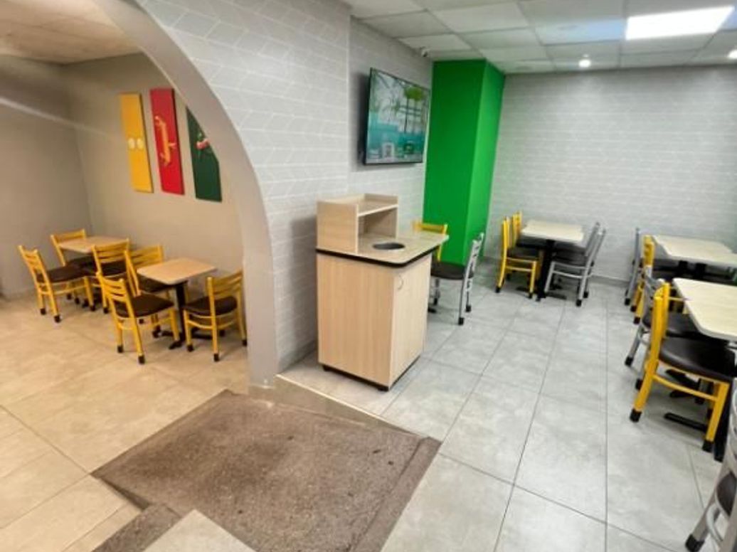 Casa de 6 alcobas en venta en Santa Fe, Bogotá, 400 m² · foto 7 de 15