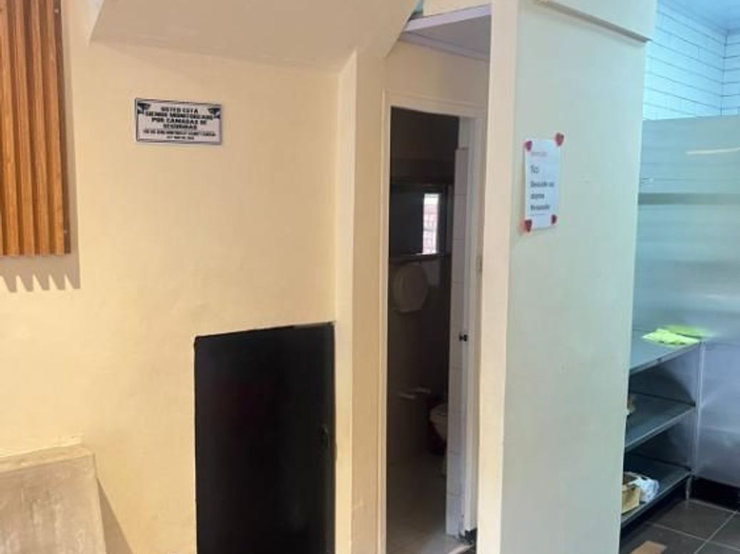 Casa de 6 alcobas en venta en Santa Fe, Bogotá, 400 m² · foto 3 de 15