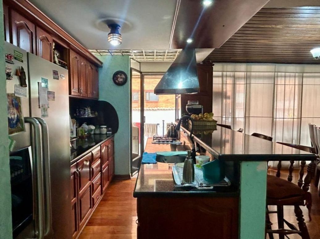 Casa de 6 alcobas en venta en Campin Occidental, Bogotá, 480 m² · foto 5 de 20
