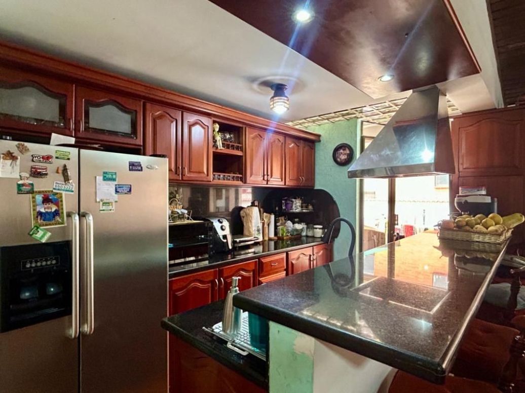 Casa de 6 alcobas en venta en Campin Occidental, Bogotá, 480 m² · foto 6 de 20