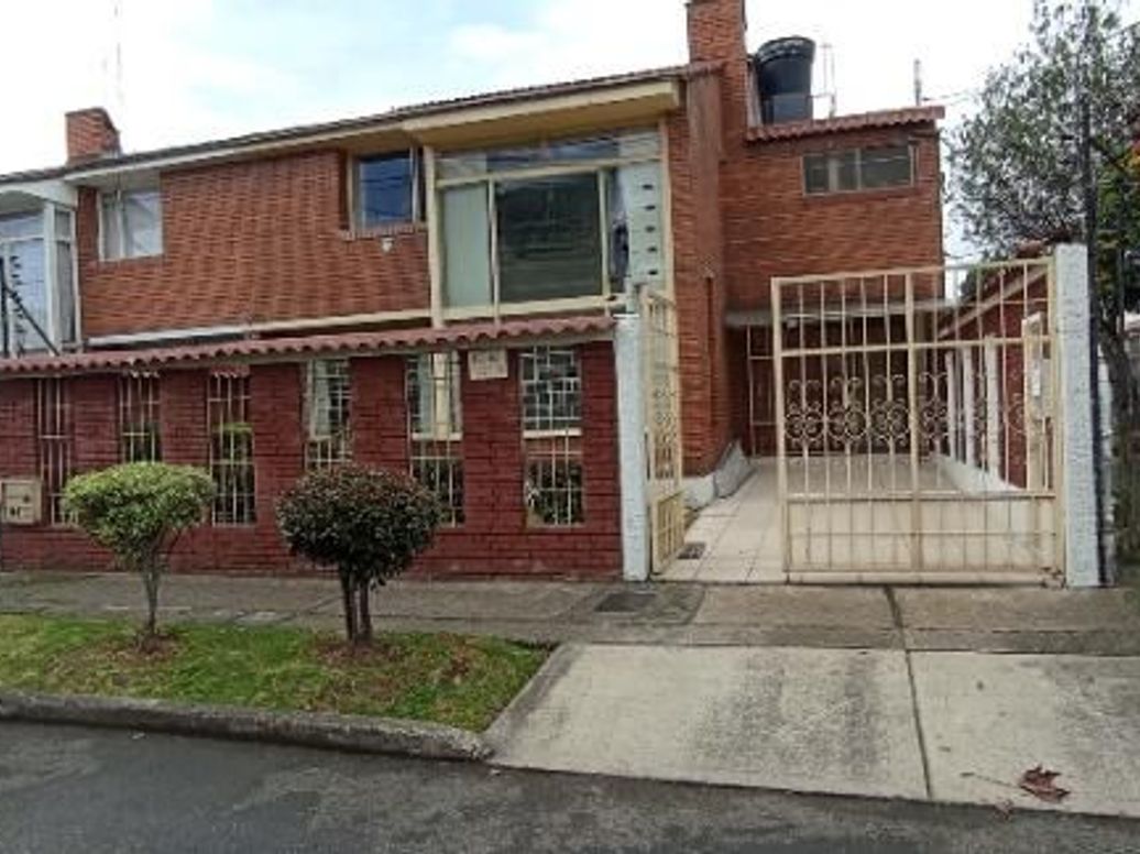 Casa de 4 alcobas en venta en Julio Flórez, Bogotá, 183 m² · foto 4 de 20