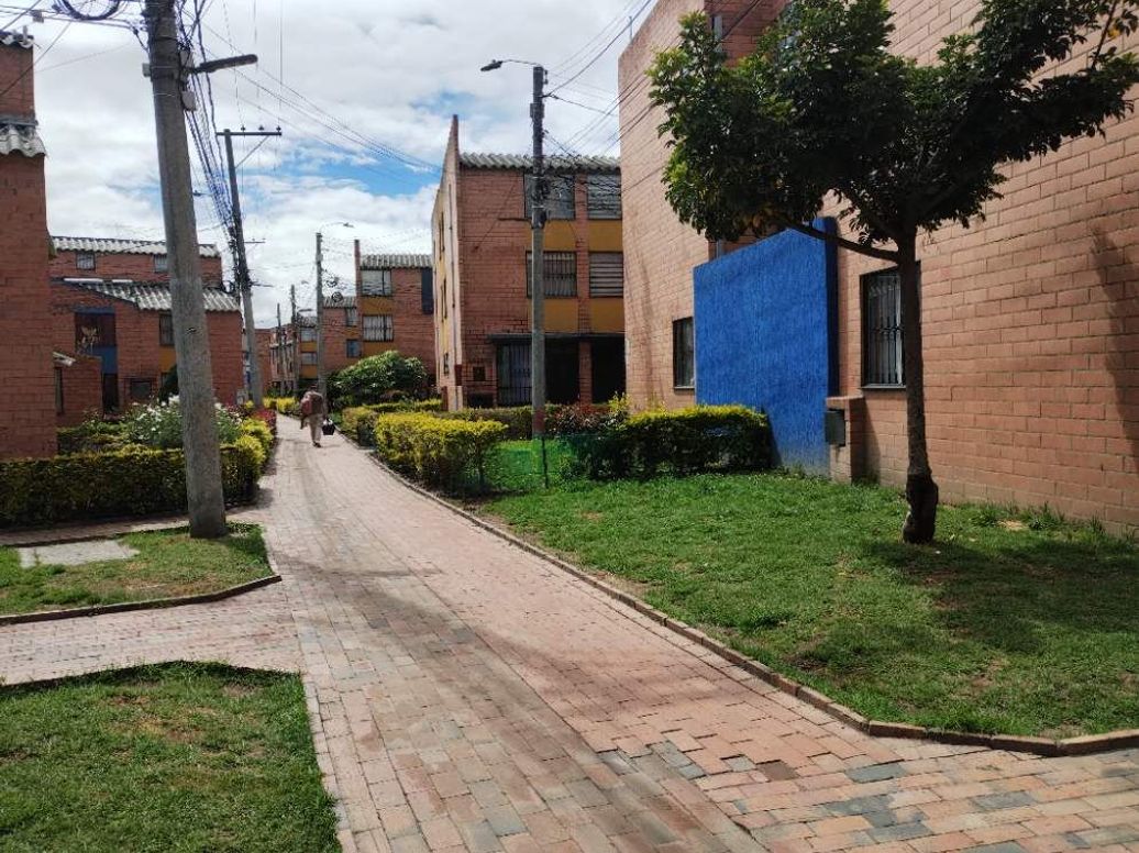 Casa de 4 alcobas en venta en Las Margaritas, Bogotá, 46 m² · foto 5 de 20