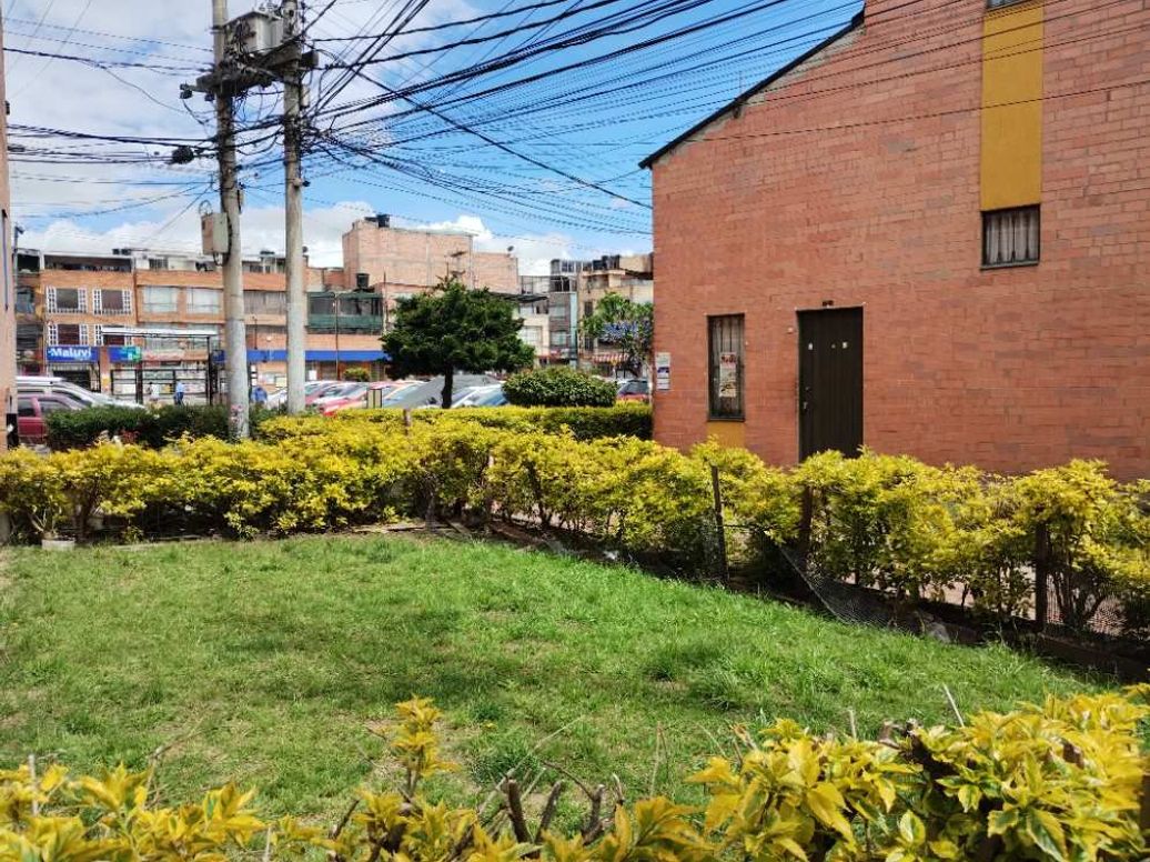 Casa de 4 alcobas en venta en Las Margaritas, Bogotá, 46 m² · foto 4 de 20