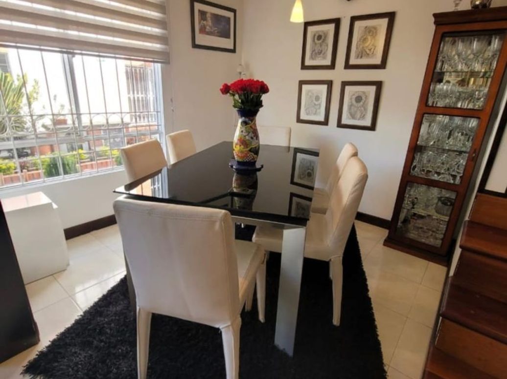 Casa de 3 alcobas en venta en Prado Veraniego Sur, Bogotá, 151 m² · foto 3 de 20