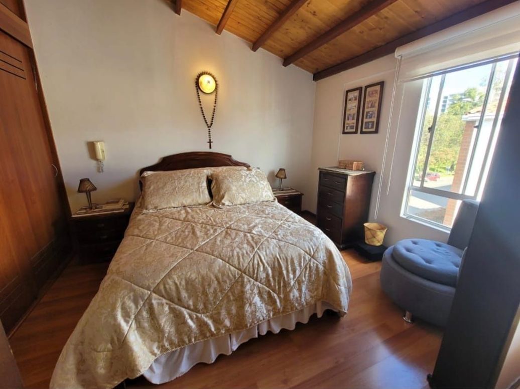 Casa de 3 alcobas en venta en Prado Veraniego Sur, Bogotá, 151 m² · foto 17 de 20