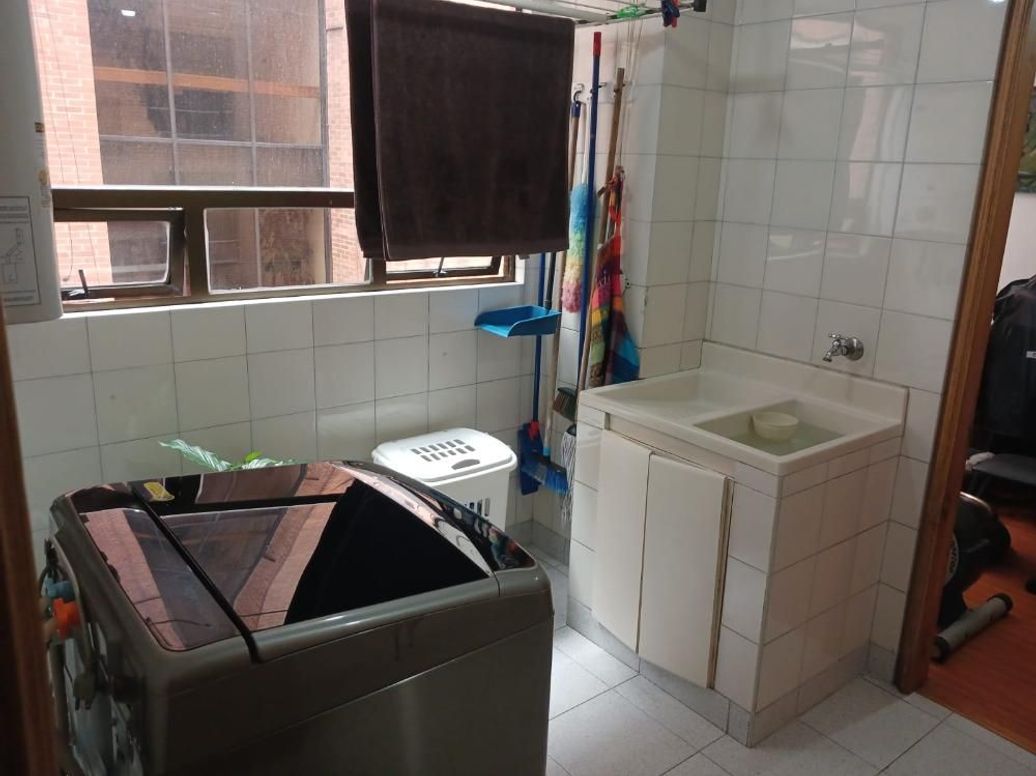 Apartamento de 3 alcobas en venta en Chico Norte Et. Iii, Bogotá, 176 m² · foto 8 de 20