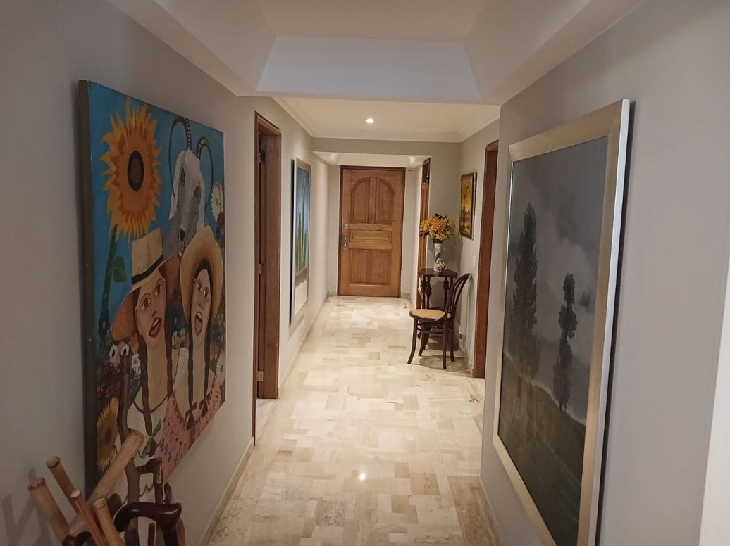 Apartamento de 3 alcobas en venta en Chico Norte Et. Iii, Bogotá, 176 m² · foto 13 de 20