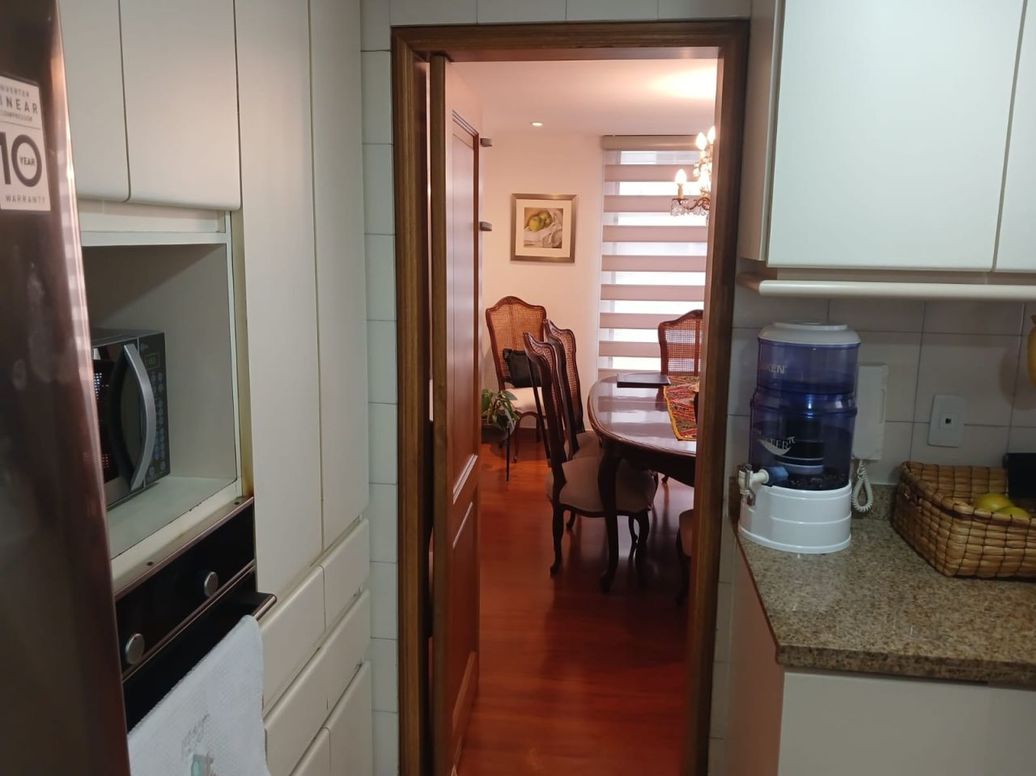 Apartamento de 3 alcobas en venta en Chico Norte Et. Iii, Bogotá, 176 m² · foto 5 de 20
