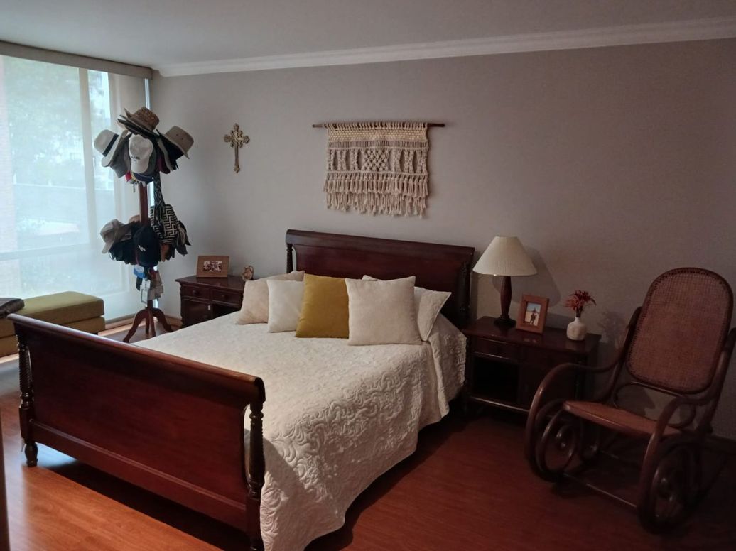 Apartamento de 3 alcobas en venta en Chico Norte Et. Iii, Bogotá, 176 m² · foto 14 de 20